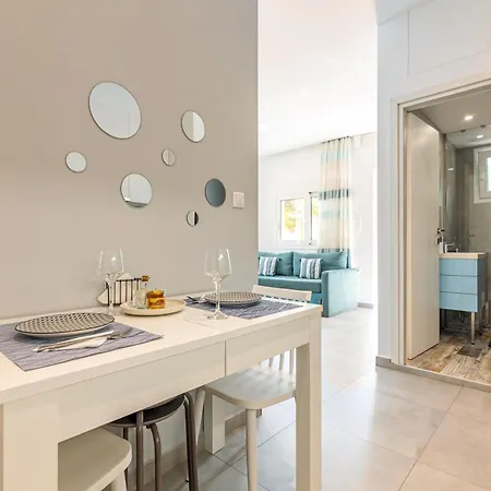 Lv Home: A Living Experience ! Analipsi (Crete)